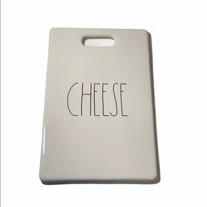 NWT RAE DUNN CHEESE BOARD LL